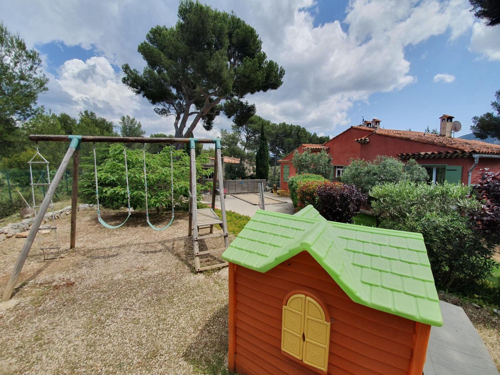 Appartements Avec Jardin Dans Villa Rocaille กาซีส์ ภายนอก รูปภาพ