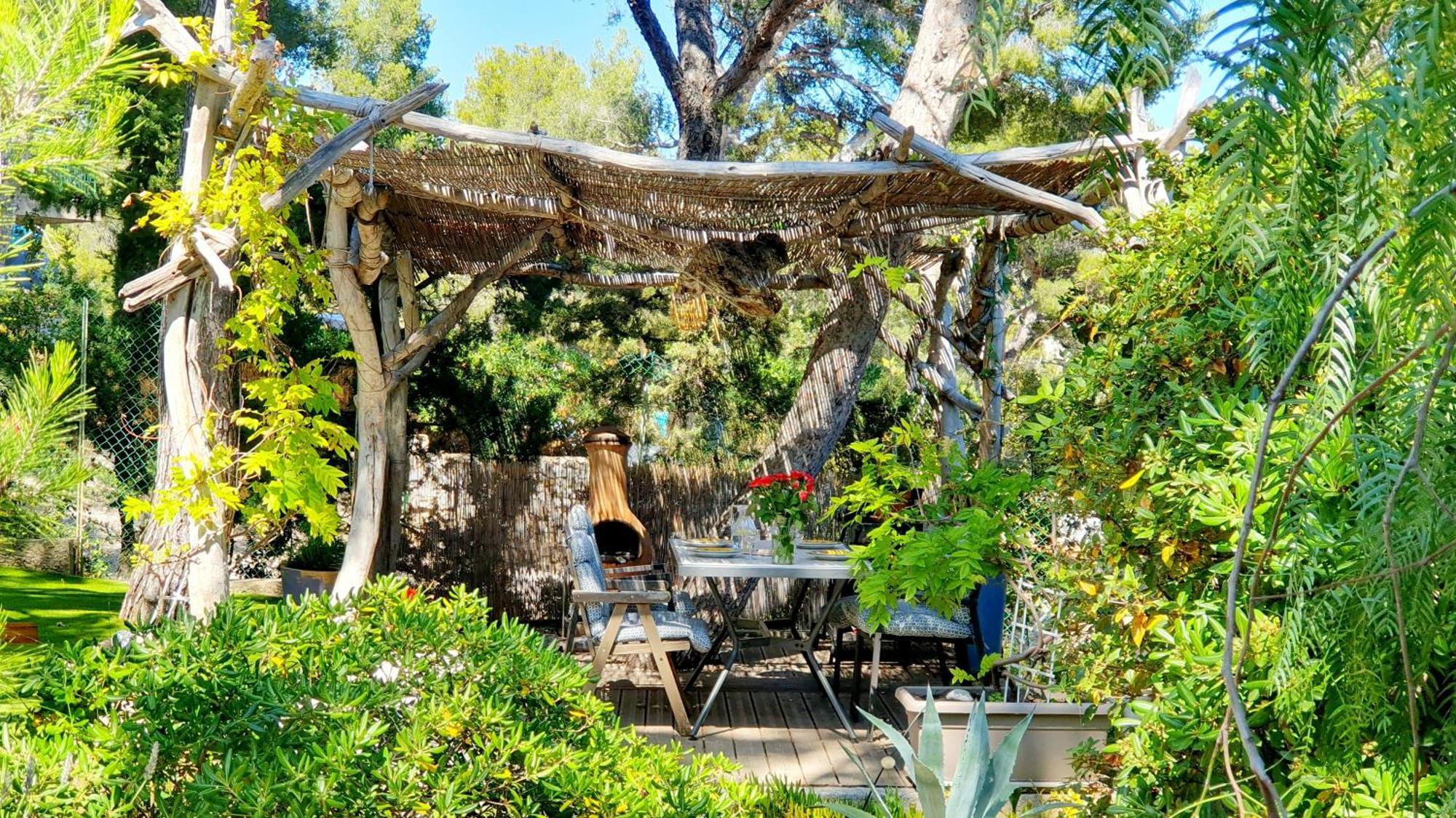 Appartements Avec Jardin Dans Villa Rocaille กาซีส์ ภายนอก รูปภาพ