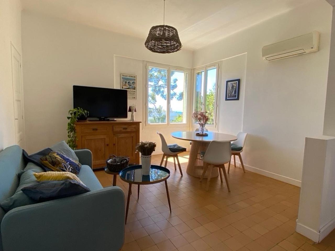 Appartements Avec Jardin Dans Villa Rocaille กาซีส์ ภายนอก รูปภาพ